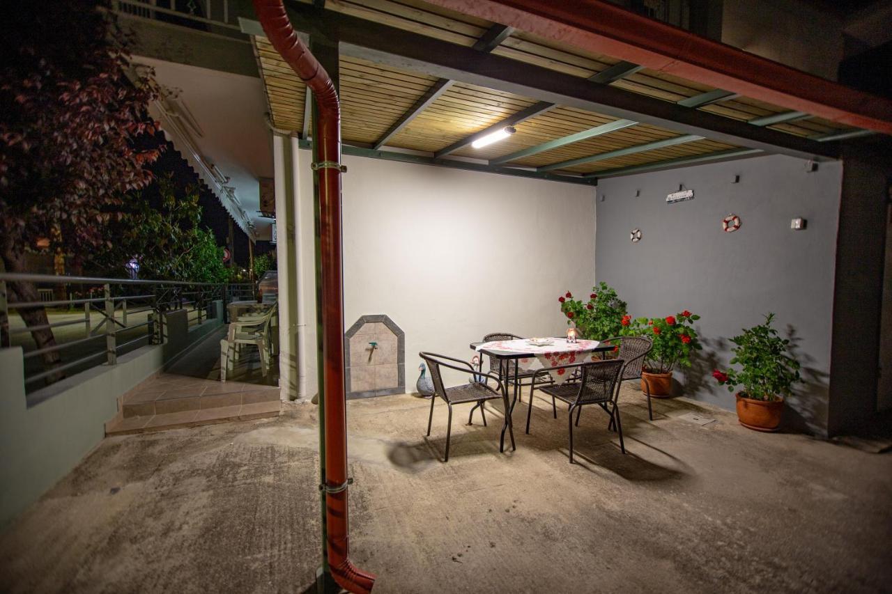 Vordos Rooms Nea Vrasna Exterior photo